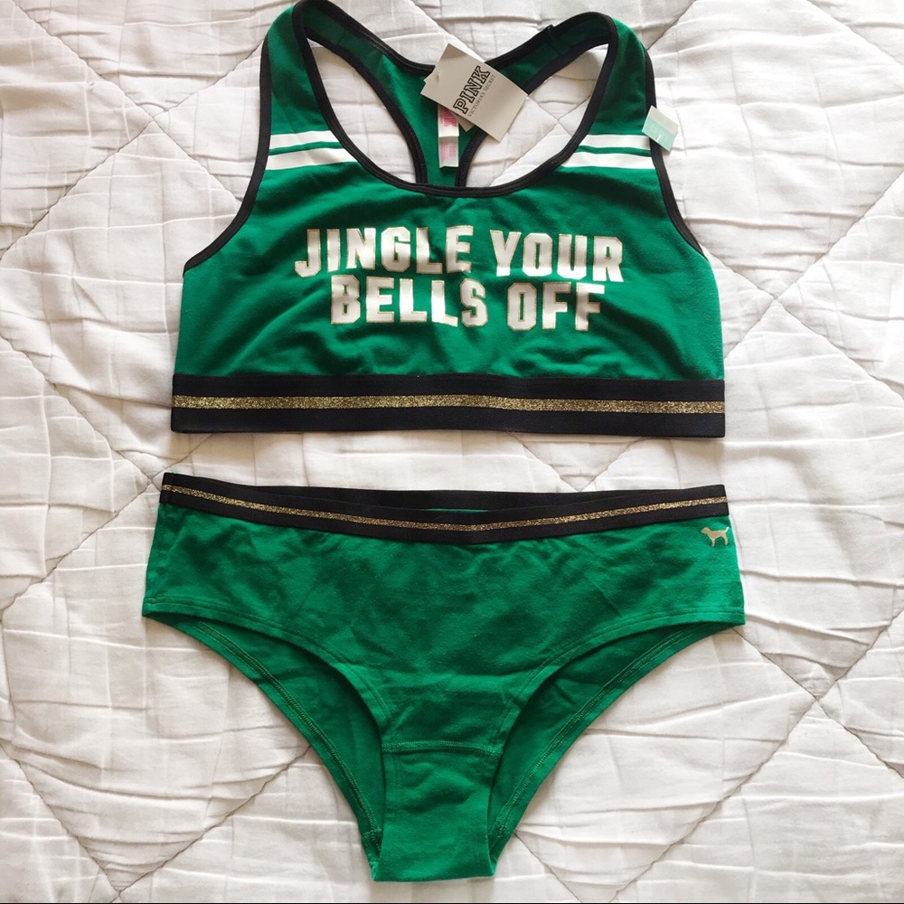 🎄☃️Vs Pink Sports Bra & Panty Set
